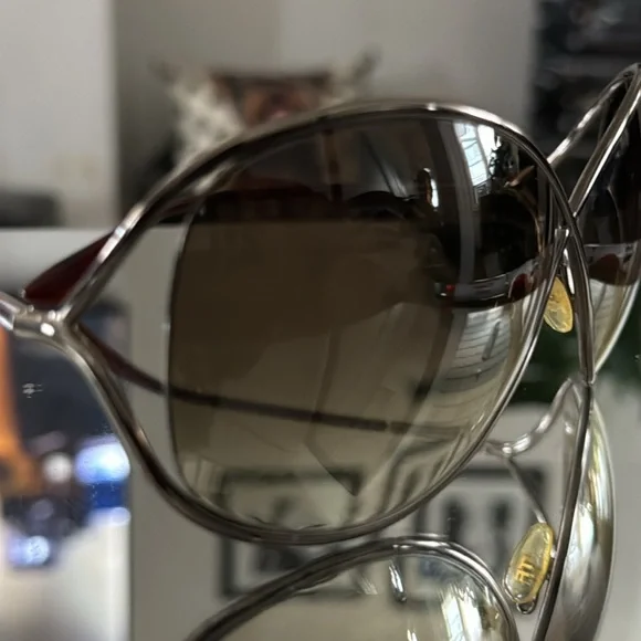 Authentic Tom Ford Sunglasses - Picture 7 of 8